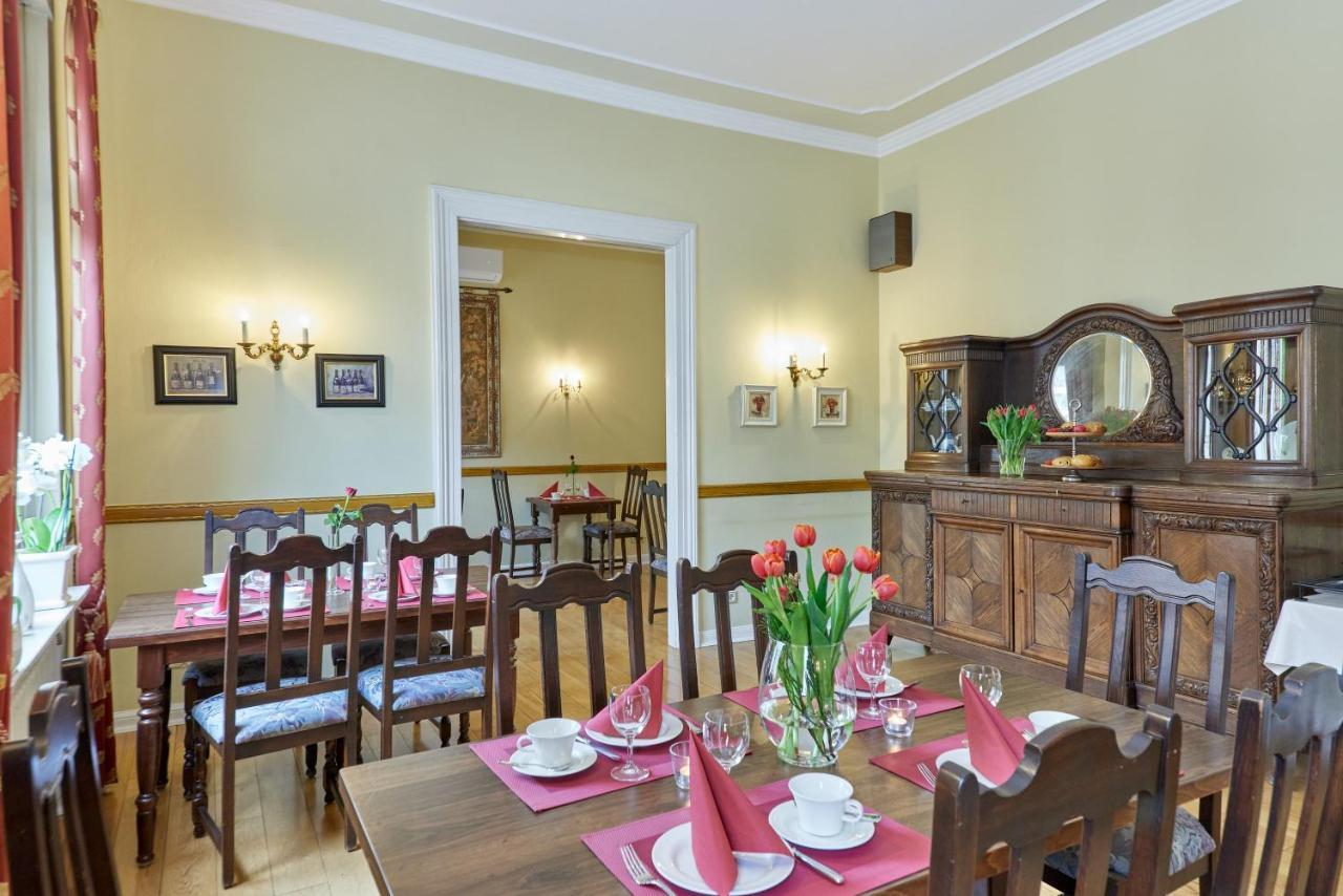 Hotel Sankt Maximilian Bernkastel-Kues Eksteriør billede